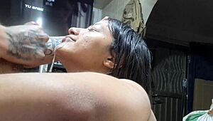 18 yaşındaki büyük sikimi emmeyi sever