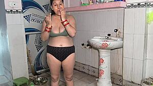 desi girl puja bhabhi riding on cock 😈