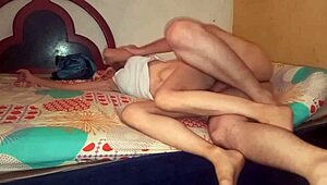 Vecino Caliente Le Entierra La Verga A Venezolana Delgada