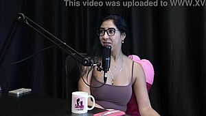 fica no controle quando n�o grava com atores todo m�s tinha uma safadeza com o gringo e ia sozinha na casa de swing - renatinha melo watch on sheer red