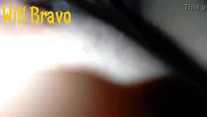 grindr cruising - dois amigos me pegaram de jeito mamei gostoso um enquanto o outro metia no meu rabo