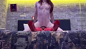 น้องสาวต่างมาเย็ดเพื่อนจัญไรโรงแรม