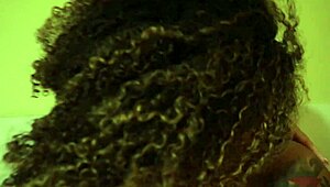 Chilling by the pool with Perseu and friends getting wild