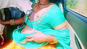 Car sex with desi housewife trying to fuck unknown person, full of dirty talks 💦