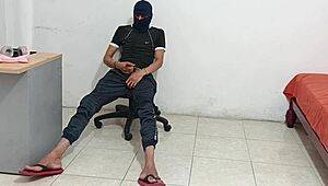 My Stepsister Makes Me Horny!