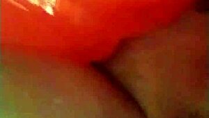 me pilla en el baño y me folla con blowjob y cum