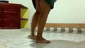 Vecina gordita, are you cleaning your new departamento?