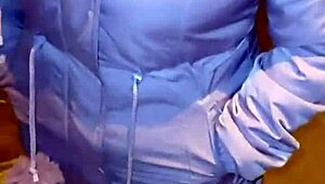 Madura venezolana, are you teasing on the street?