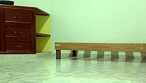 Vecina gordita, are you cleaning your new departamento?