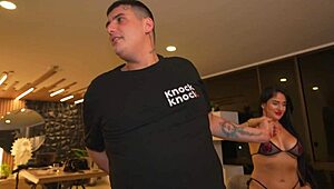 Multiorgasmic Colombian milf Stella Osorio masturbates and cums before me at Knock Knock club