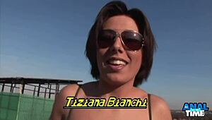 Tiziana swallows giorgio's cum