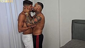 Meu Amigo Pauzudo Fucks Hard