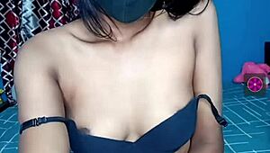 Watch this indian girl in live sex action