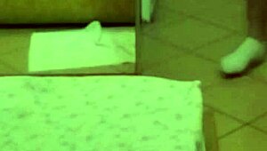 Dos estudiantes en follada hardcore a perrito