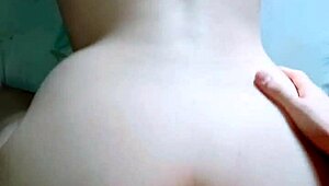 aurora showing off her pink pussy 😘