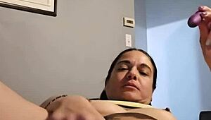 want to see me play with my petite pussy, emy angel?