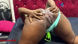 hot sugar stepmom flashes her ass