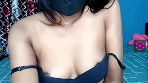 Watch this indian girl in live sex action