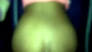 Cogiendo a mi esposa rica con pasión en el sexo