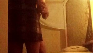 latina amateur hermana virgen coge con hermanastro en cuarto de hotel