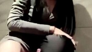 Colocando safado para mama e fodendo a bunda dele