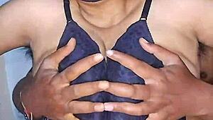 big boobs, you like mine? 😘