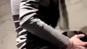 Colocando safado para mama e fodendo a bunda dele