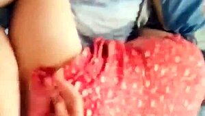 MILF Latina Matang Doña Mary Kena Creampie di Gaun Merah Habis Gym