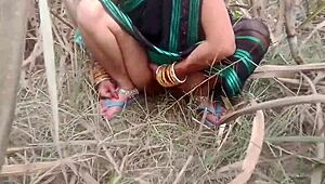Indian Desi Girl Pisses Outdoors in Village Public Area