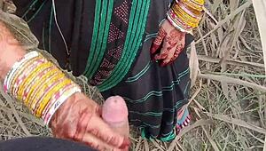 Indian Desi Girl Pisses Outdoors in Village Public Area