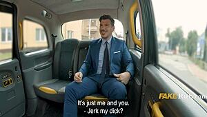 Did you see the amateur riding in the taxi for cash?!