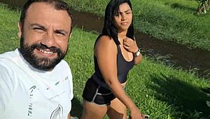 Wife Receives Creampie Then Naked Backyard Bath for Neighbors