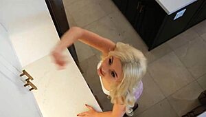 Familyorgasm - stepdad found his teen 18+ step-daughter aimlessly wandering in home 😈