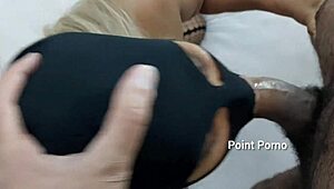 Ela Chamou Pra Ver A Lingerie E Fodi A Rabuda