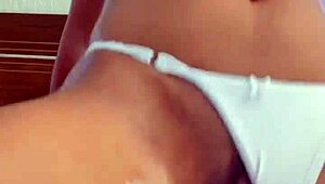 guided jerk off with hot moans in your ear joi 😍