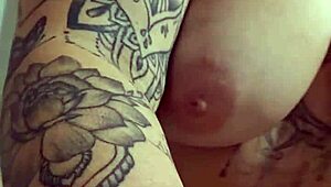 Eu mereço rola grossa no cu