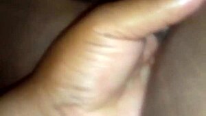 He LICKS the JUICY PUSSY of the BLACK BBW woman deliciously during homemade massage