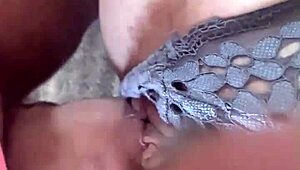 مجموعة ميلفيكالا - مصازفة فتش سيكس مع جاكيتات داون وفرو أحمر ساخن