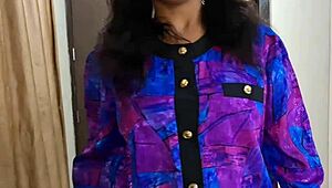 Pooja bhabhi is so horny, gets fucked hard by her small devar