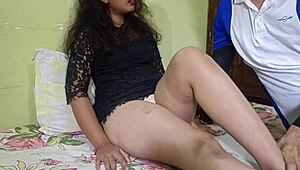 Indian college girl Dipali meets her best friend alone at home for some fun.