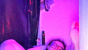 Bath Time Play Touching Boypussy With Toys