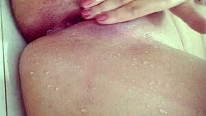 gostosinha touches herself in a private moment, feeling relaxed