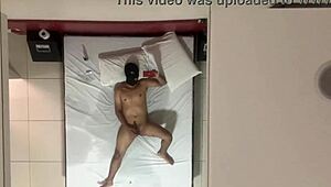 Gozada rica en la buceta de la morena, mi polla se ablandó después del squirt