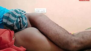 बेस्ट XXX वाइफ फ्रेंड फक सीन एशियन मॉमी रोलप्ले के साथ