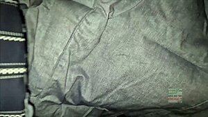 Buenos días, así se demuestra amor y cariño, flaquita tierna con body blanco.