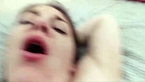 Latina Teen 18+ Talia - Full