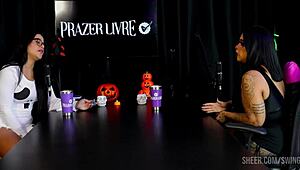 Compilados Da Marcely Mello No Swing Cast Com Tifany Rocha - Parte 2 Watch On Sheer Red