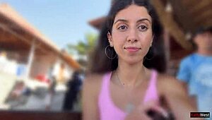 Crazy Cumwalk in Crowded Beach Spot