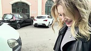 having sex with a stranger an hour after meeting