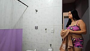 Stepdaughter Gets Excited Seeing Stepfather In Shower Experiencing Pleasure